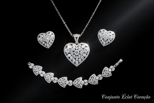 faca um conjunto de joias Conjunto Éclat Coraçãoem fundo preto